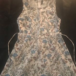 Delicate floral dress